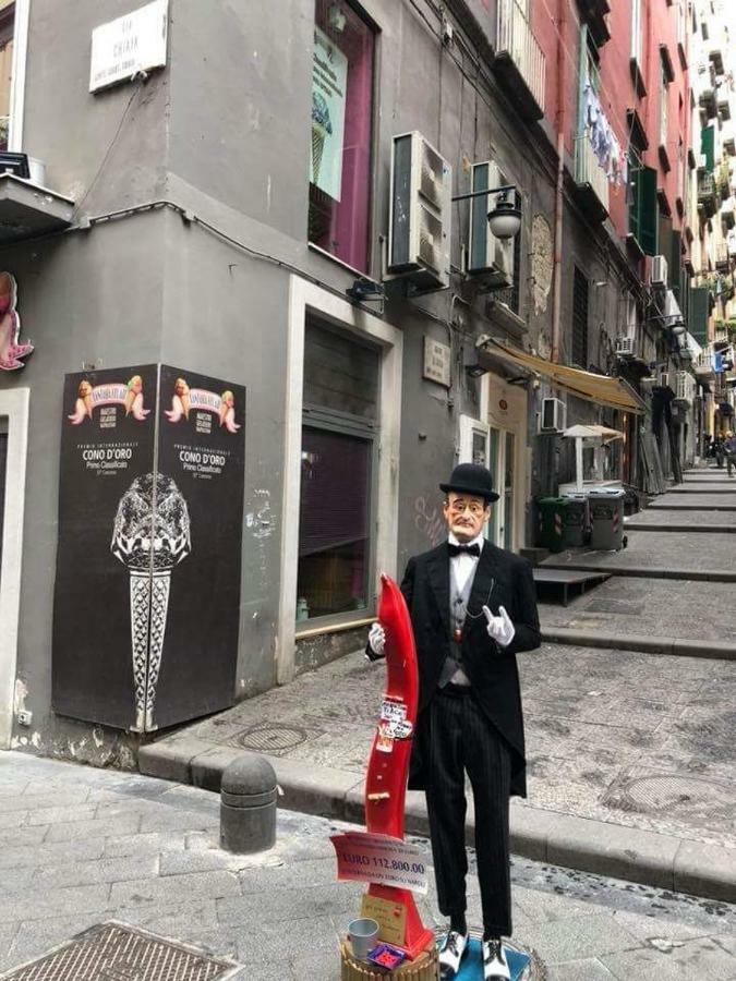 Gradoni Di Chiaia Twenty Three Bed & Breakfast Napoli Dış mekan fotoğraf